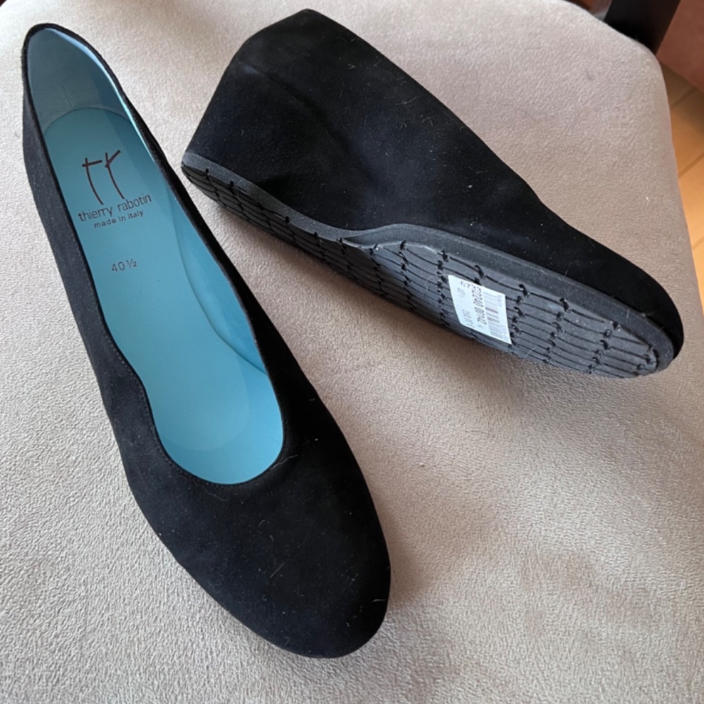 New Thierry Rabotin 40 1/2 Black Wedges